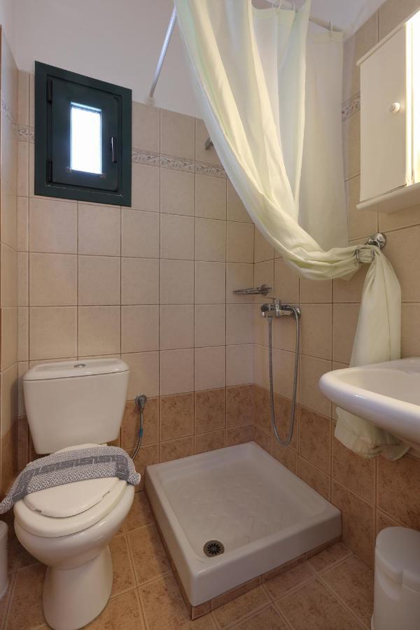 Maistrali Apartments Ormos Panagias Bagian luar foto